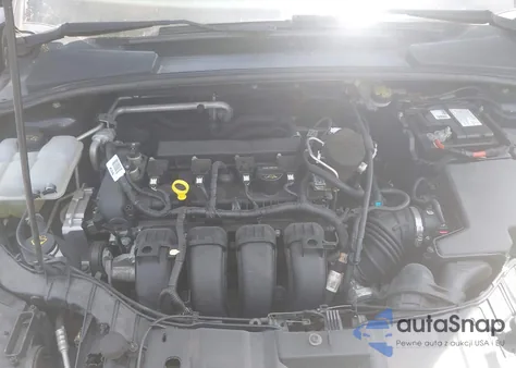 2015 Ford Focus Se z USA, uszkodzony, nr VIN 1FADP3F25FL353824